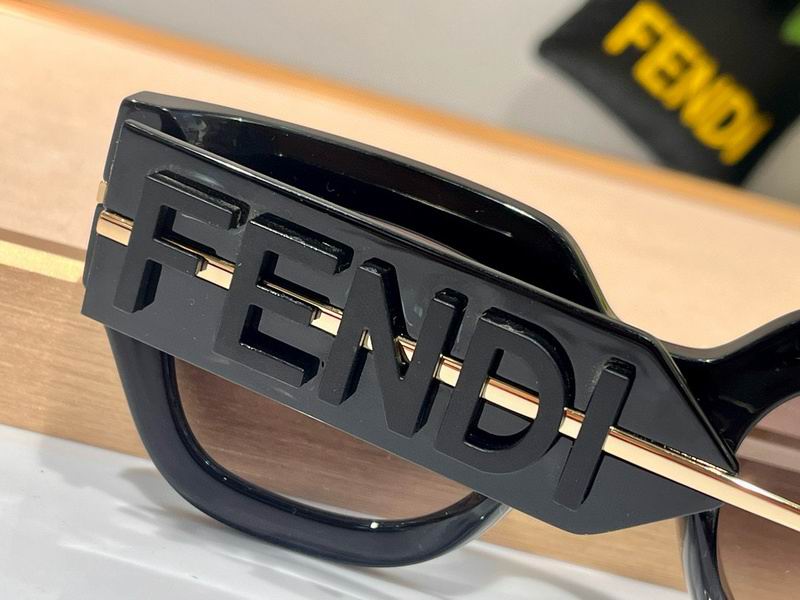 Fendi Glasses smx(229)